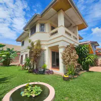 Comfortable family house East Pattaya thumbnail