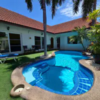 Charming single-storey house in East Pattaya thumbnail
