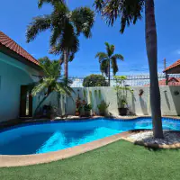 Charming single-storey house in East Pattaya thumbnail