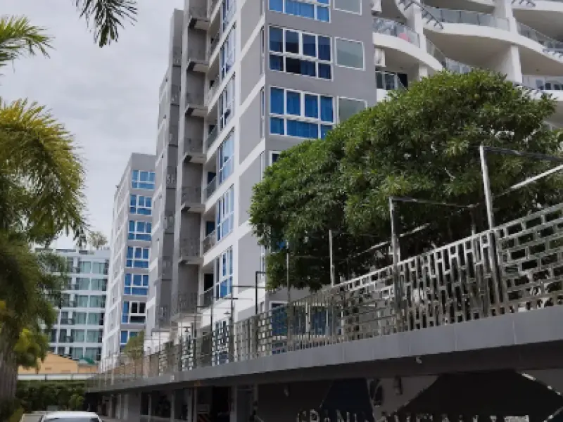 Grand Avenue Residence