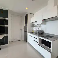 Modern high-floor residence in the Vision Condo thumbnail