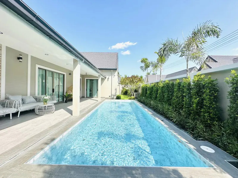 Discover the appeal of spacious family living in this beautifully sized 4-bedroom