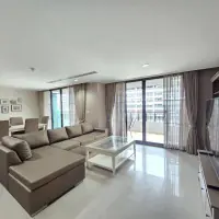 Generously sized condominium in Prime Suites Condo thumbnail