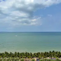 Beautifully renovated beachfront residence in View Talay 7 thumbnail