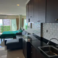 Fantastic opportunity to own a high-floor sea view condominium in View Talay 7 thumbnail