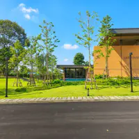 Discover the potential of this well-proportioned 3-bedroom, 3-bathroom house thumbnail