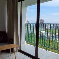 Discover easy coastal living in this well-positioned 39 sqm condo at   Sombat Condoview thumbnail