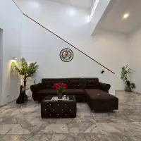 Enjoy comfortable family living in this beautifully presented home at Palm Spring Village thumbnail