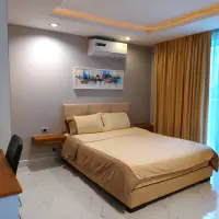 Modern City Living -Hyde Park 2, Pratumnak thumbnail