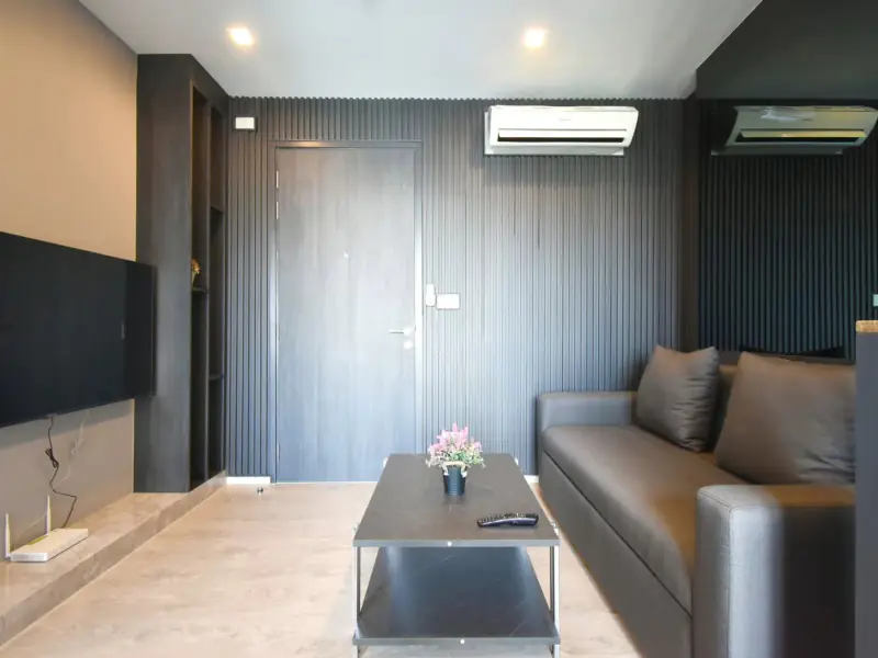 Modern and well-appointed condominium in the heart of Central Pattaya