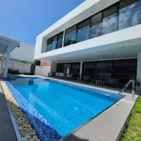 Beeindruckende Luxus-Poolvilla in Pratumnak, Pattaya thumbnail