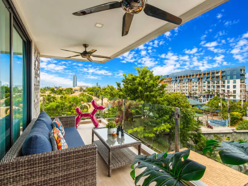 Spacious 2 bedrooms Condo for Sale at Serenity Residence Jomtien