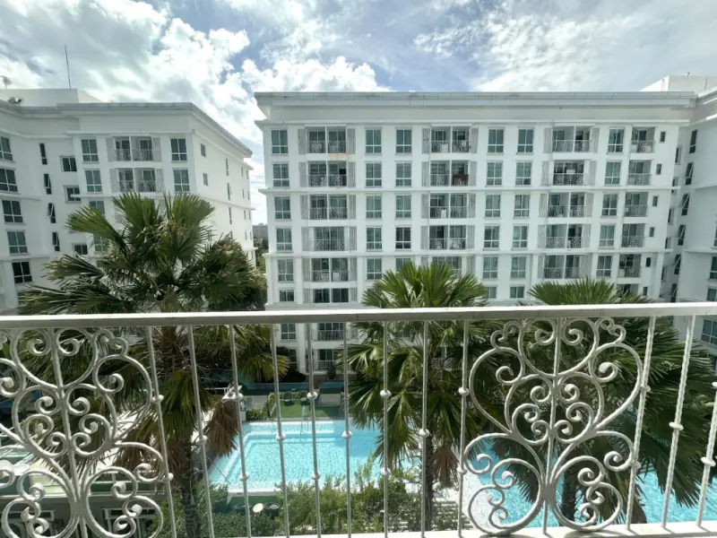 Enjoy comfortable living in this spacious pool view residence at Orient.