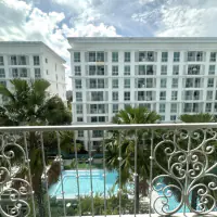 Enjoy comfortable living in this spacious pool view residence at Orient. thumbnail