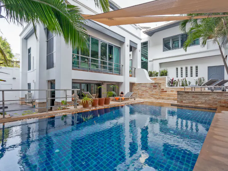 Ultra Luxury 4-Storey Pool Villa ,Pratumnak Hill