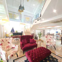 Luxury Penthouse for rent at Chateau Dale Condominium thumbnail