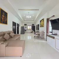 Dusit Garden 6 – 3-Bedroom Corner House for Rent thumbnail