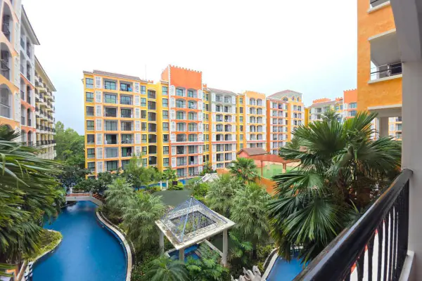 Venetian Signature Condo Resort Pattaya