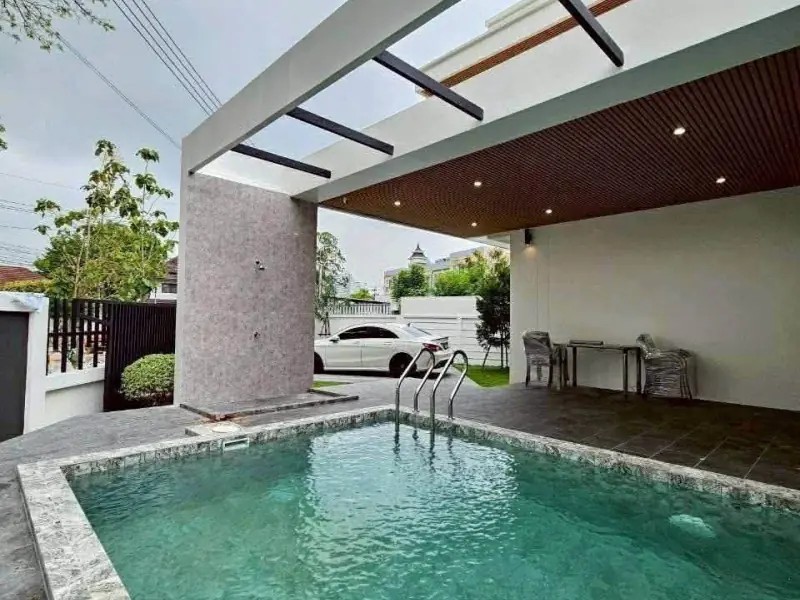 Pool Villa for Sale – Chaiyapruek Beach Side