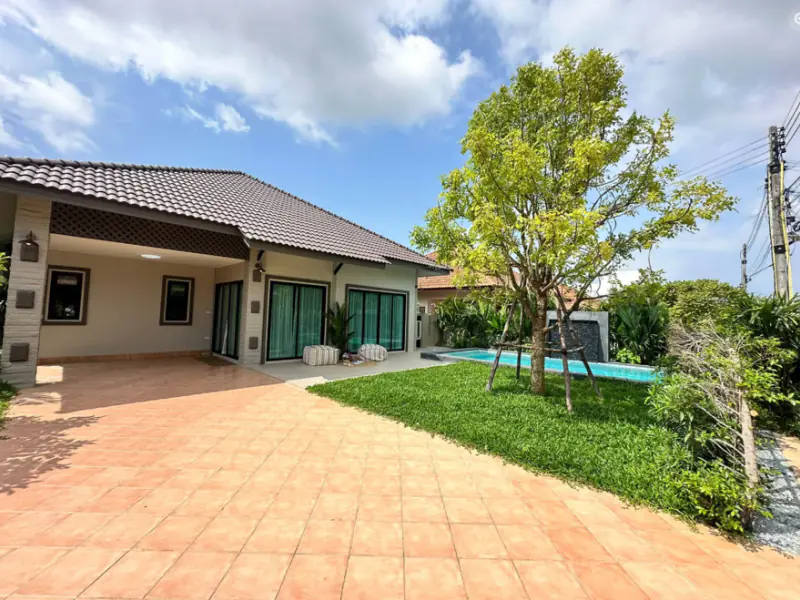 Pattaya Paradise Village 1 – Fully Furnished Private Pool Villa for Sale