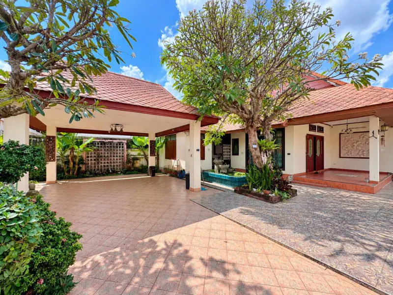 Comfortable Family Living 3Bedroom House for Sale and Rent at Baan Suan Neramit 2