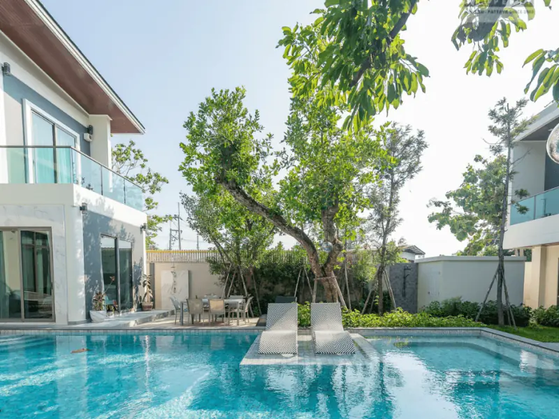 LUXE VILLA MET ZWEMBAD TE KOOP 98LEKE UITZICHT