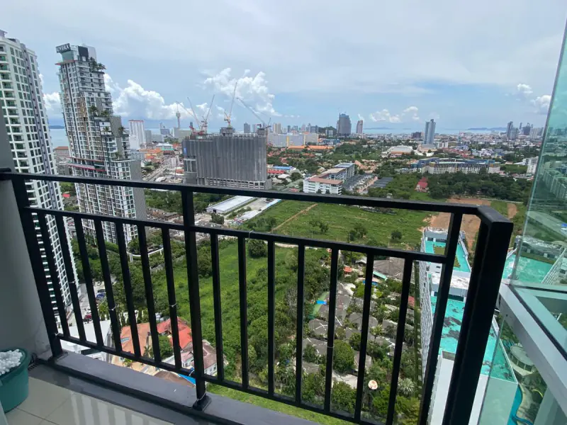 Beach Life, City Access - The Grand Jomtien