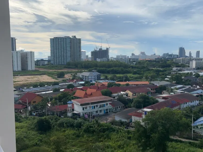 Local Vibes, Beachside Living - The Empire Tower