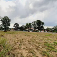 ที่ดินสวยงามขายอยู่บนสนามกอล์ฟฟีนิกซ์ thumbnail