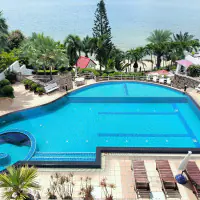 BEACHFRONT CONDO FOR SALE IN NORTH PATTAYA thumbnail