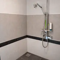 หลีกหนีความวุ่นวายและโอบกอดความสงบในพื้นที่ชนบทที่สวยงามของห้วยใหญ่ thumbnail