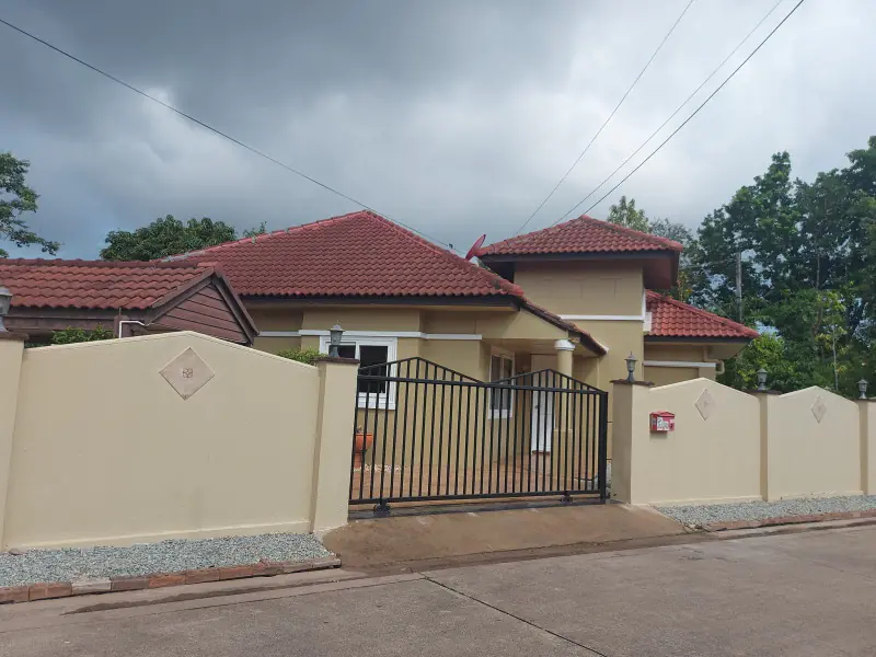 城市便利，现代风格 - Zensiri Midtown 别墅出售