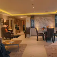 Spacious 3-Bed Corner Residence - Pratamnak Hill thumbnail