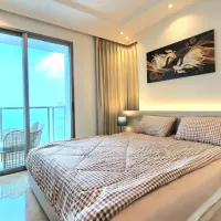 Luxury Corner Condo on 40th Floor at The Riviera Monaco – Spectacular Views thumbnail