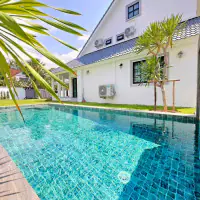 LUXURY POOL VILLA @ CENTRAL PARK 5 VILLAGE thumbnail