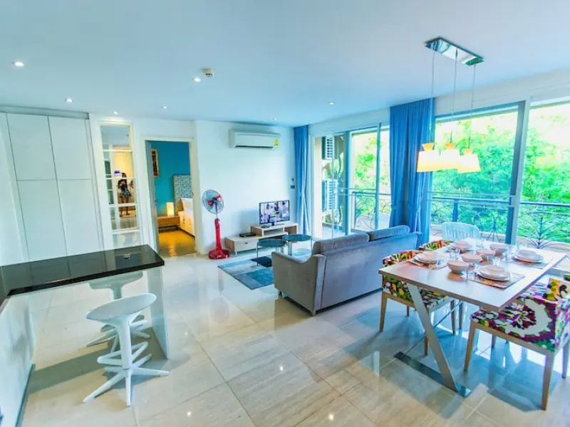 Spacious Resort Garden Unit -Atlantis Condo &amp; Resort Jomtien