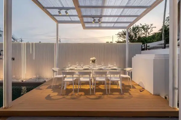 Alle Medien anzeigen