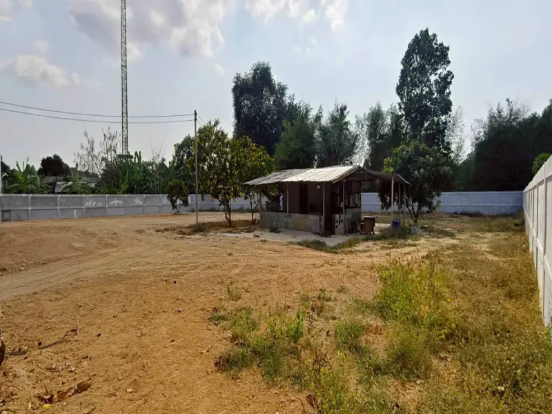 Residential Plot Near Ocean Marina Yacht Club