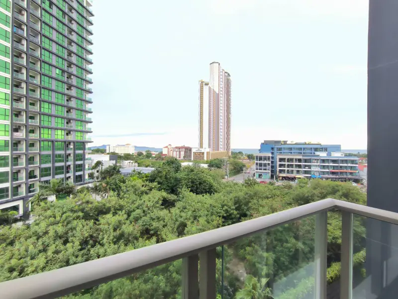 The Riviera Ocean Drive For Rent At Jomtien