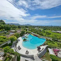 Grand Scale Living with Endless Views – Bangsaray Heights thumbnail