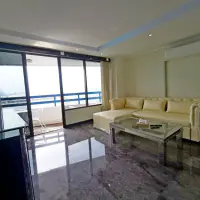 Sea view condo for sale at Jomtien Plaza Condotel thumbnail