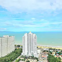 Penthouse for sale A new duplex on a luxury At  Rivera Jomtien thumbnail