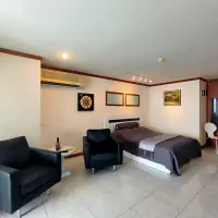 Sea View Condo For Sale at Jomtien Plaza Condotel thumbnail