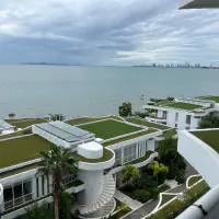 Overview of Pure Sunset Beach in Na Chom Tien, Pattaya thumbnail