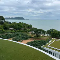Overview of Pure Sunset Beach in Na Chom Tien, Pattaya thumbnail