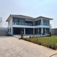 Serene Pool Villa with 4 Baths in Peaceful RongPoa thumbnail