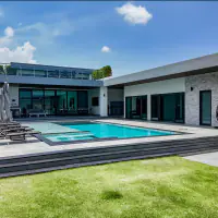 Turnkey Comfort Meets High-End Style – Siam Royal View Home thumbnail