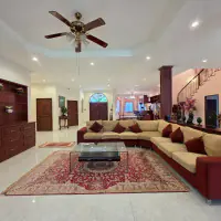 Spanish Villa For Rent - Mabprachan Lake thumbnail