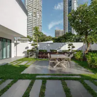 Luxury Modern Pool Villa Near Jomtien Beach thumbnail