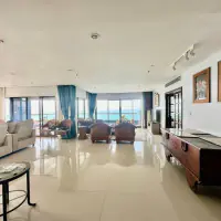 Beachfront Residence - Baan Haad Uthong, Pratamnak thumbnail